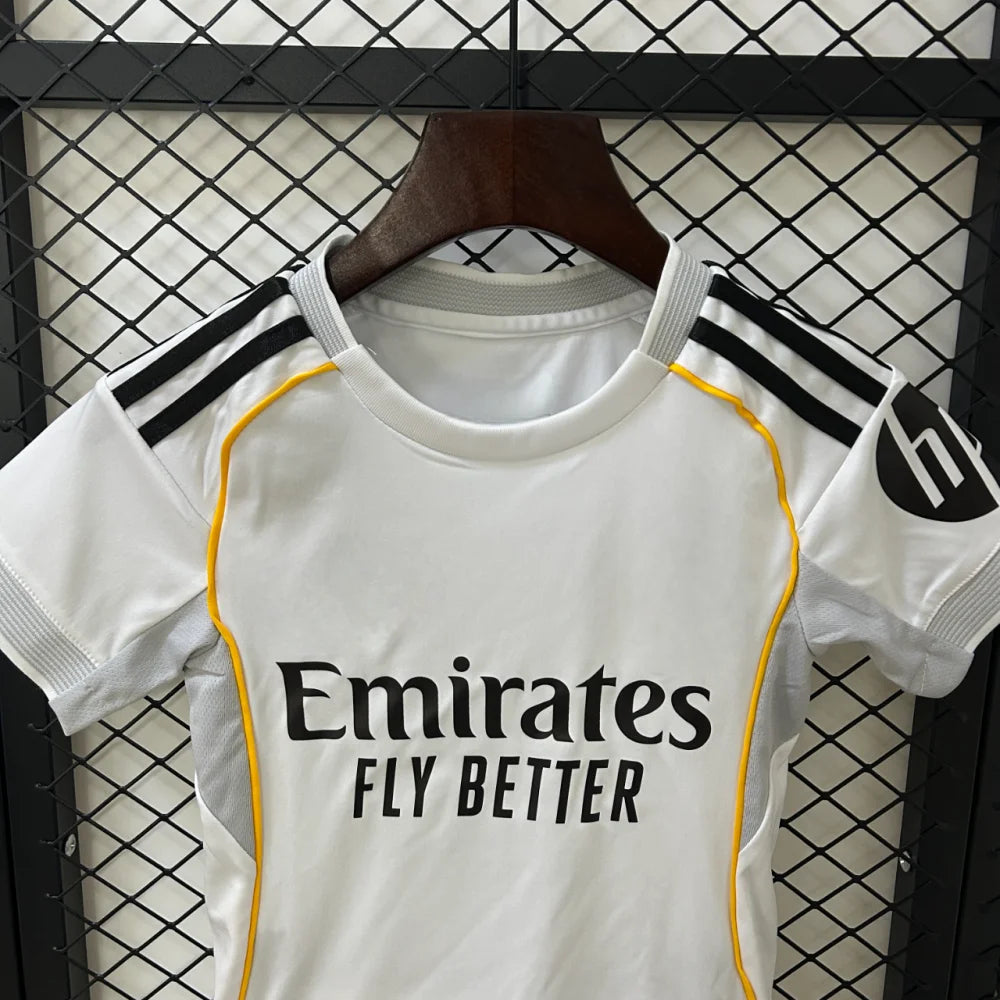 Equipación R.M. 25-26 Local Niño Equipación Niño