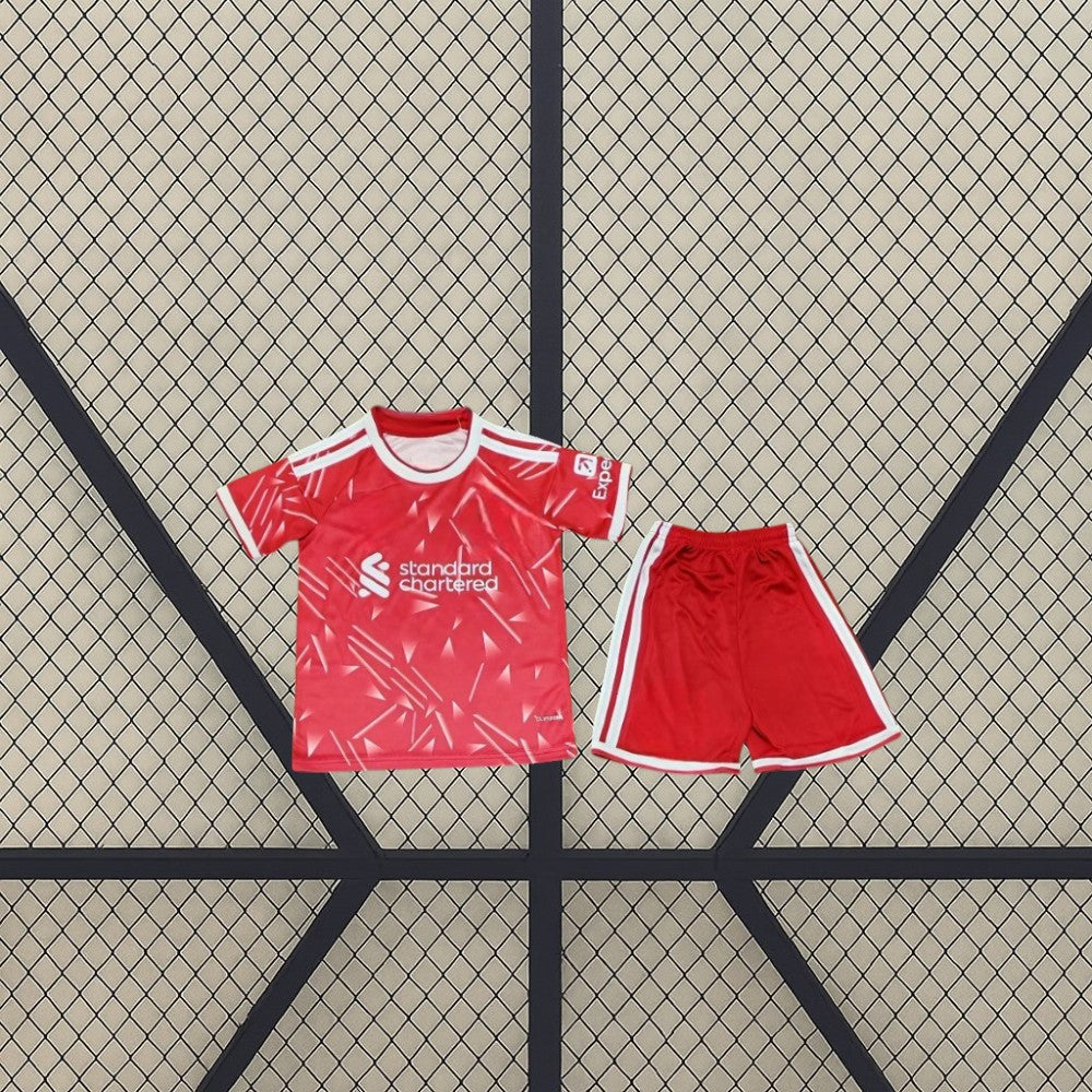 Equipación Liverpool 26-27, Local, Niño