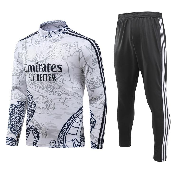 Chandal R.M. 23-24, media cremallera, Modelo 10