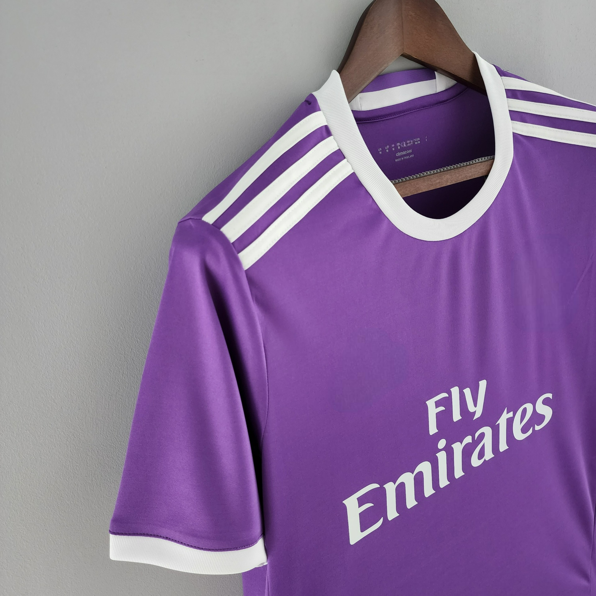 Camiseta R.M. 17-18, Visitante (Versión Retro)